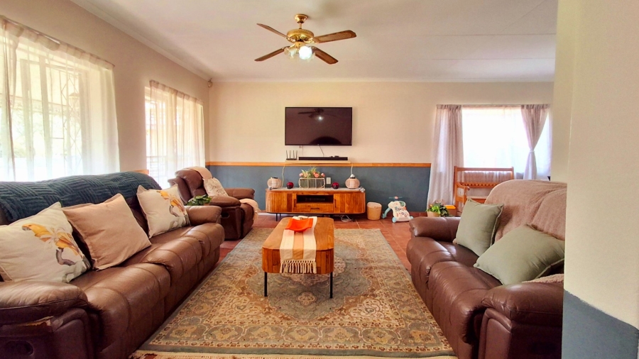 3 Bedroom Property for Sale in Sasolburg Ext 11 Free State
